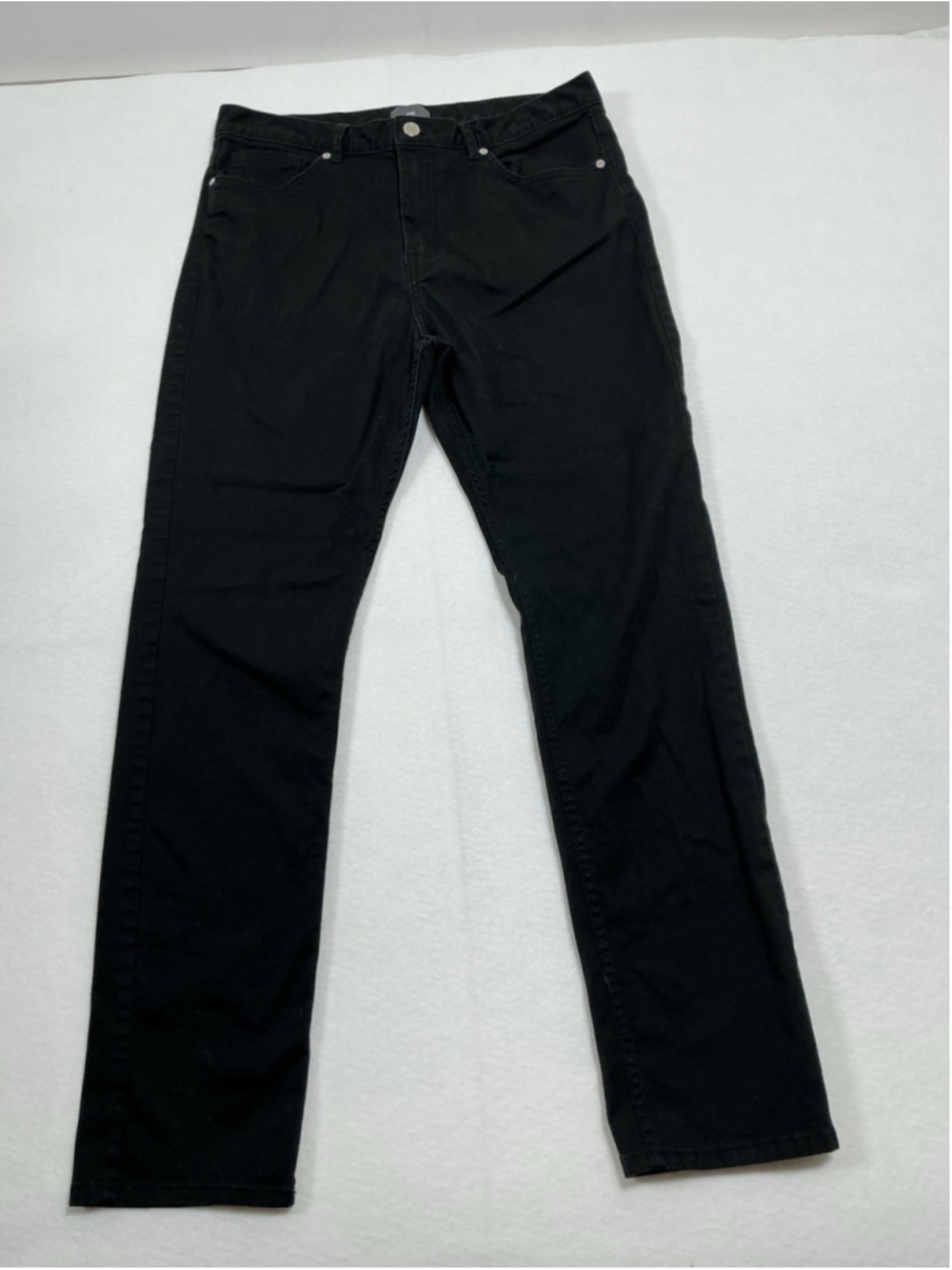 Men’s Excellent Condition H & M Slim Fit Black Jeans 32/32